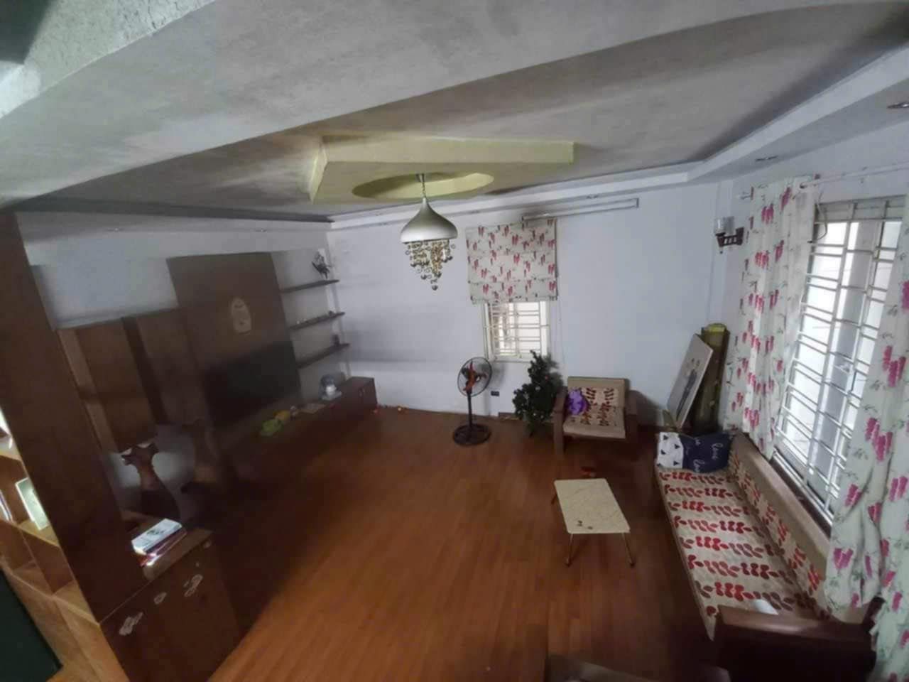 Cho thuê nhà ngõ Đường Láng - Đống Đa DT 36m2-5 tầng - Giá 13 Triệu/th - Ảnh 2